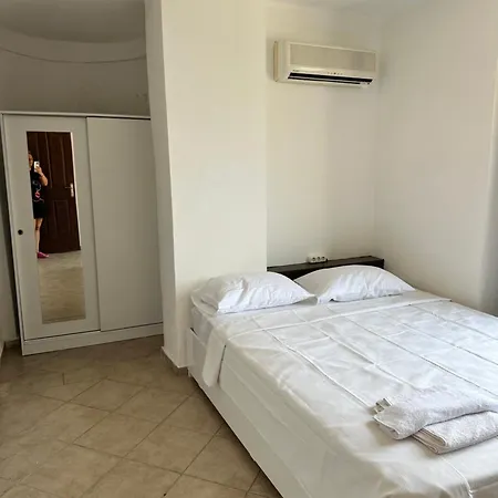 Cemkaan Kalkan